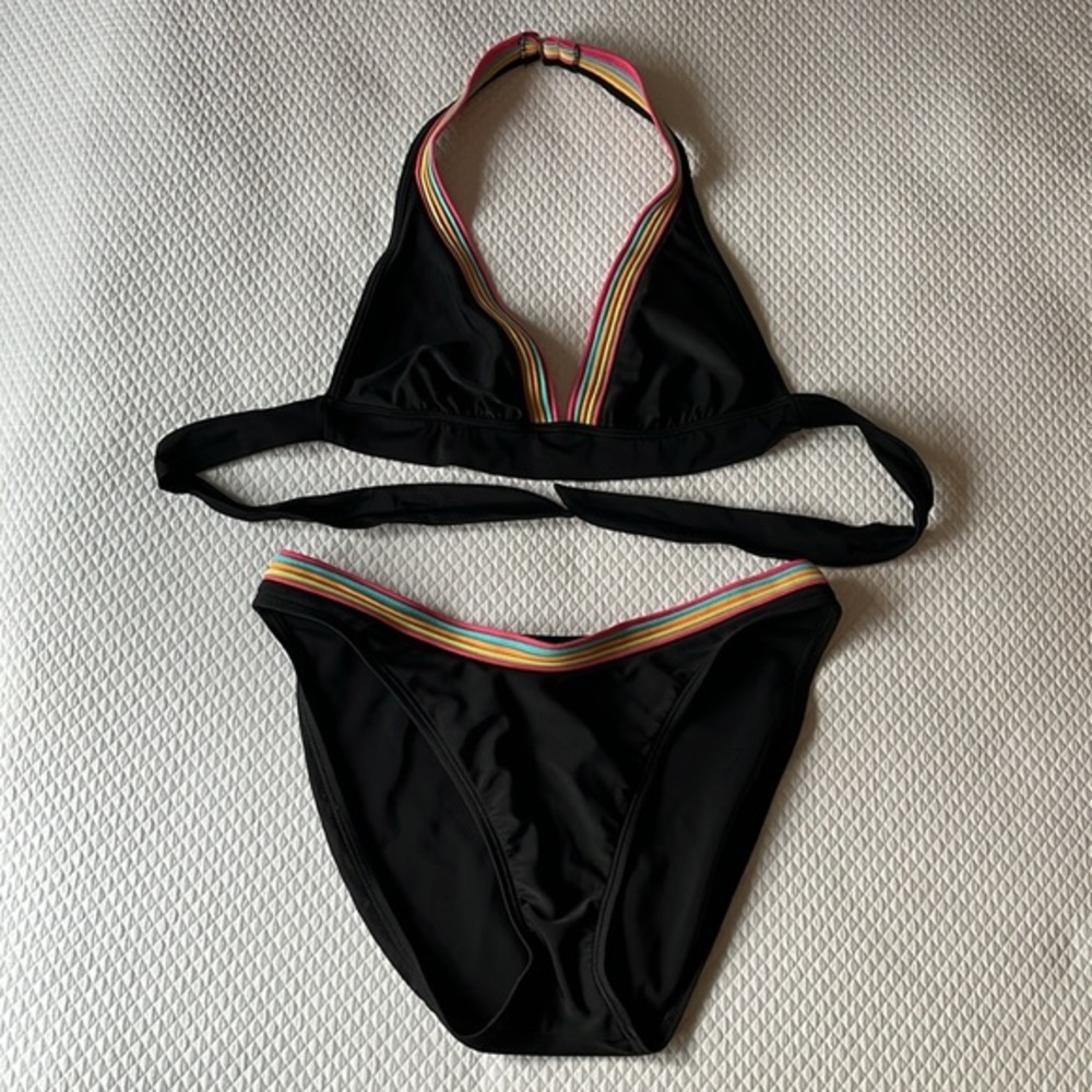 Victoria’s Secret 2-piece Bikini Black Multicolor‎